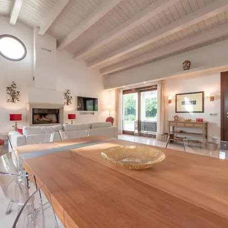 Angelina - Isulatravel Villa *